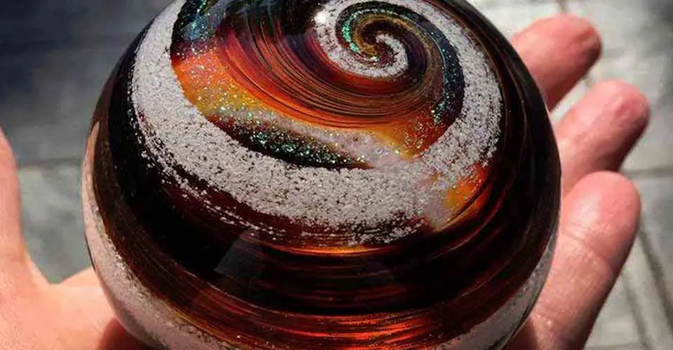 This Company Is Turning The Ashes Of Your Loved Ones Into Stunning Glass Creations