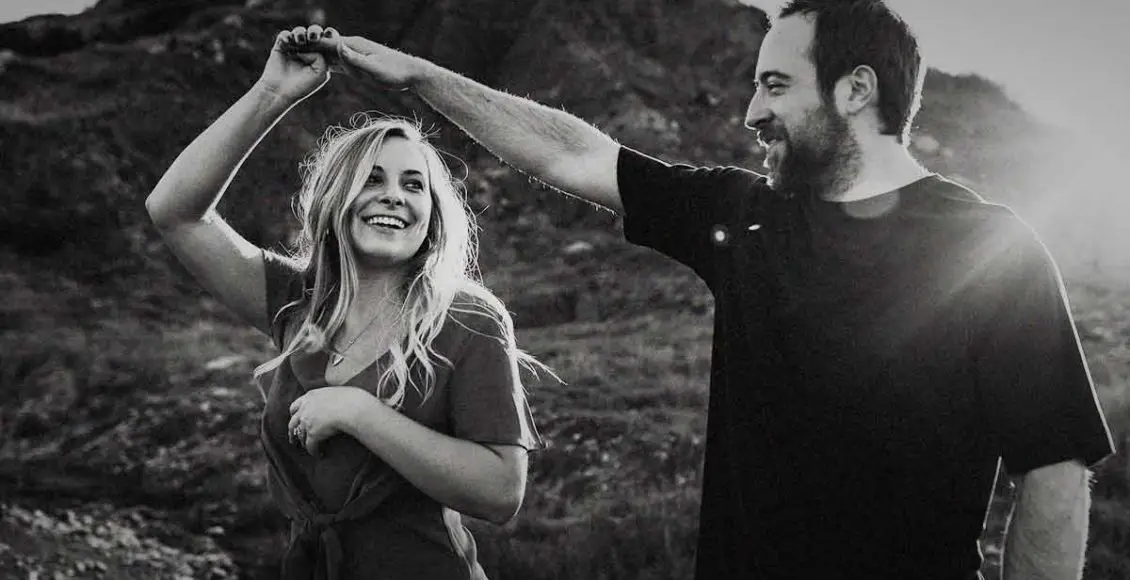 7 Ways Only Someone Who Truly Loves You Would Treat You According To Experts