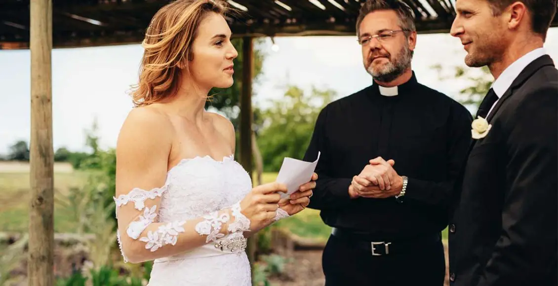 This Bride Reads Out Her Future Husband's Cheating Texts At Their Wedding