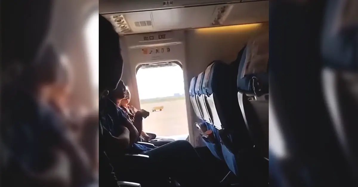 Woman opens airplane emergency exit door for ‘fresh air’