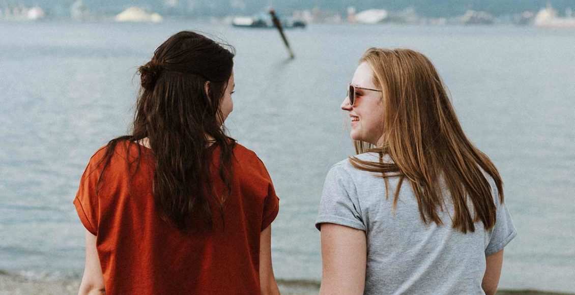 5 Surefire Ways To Make New Friends In A Disconnected World