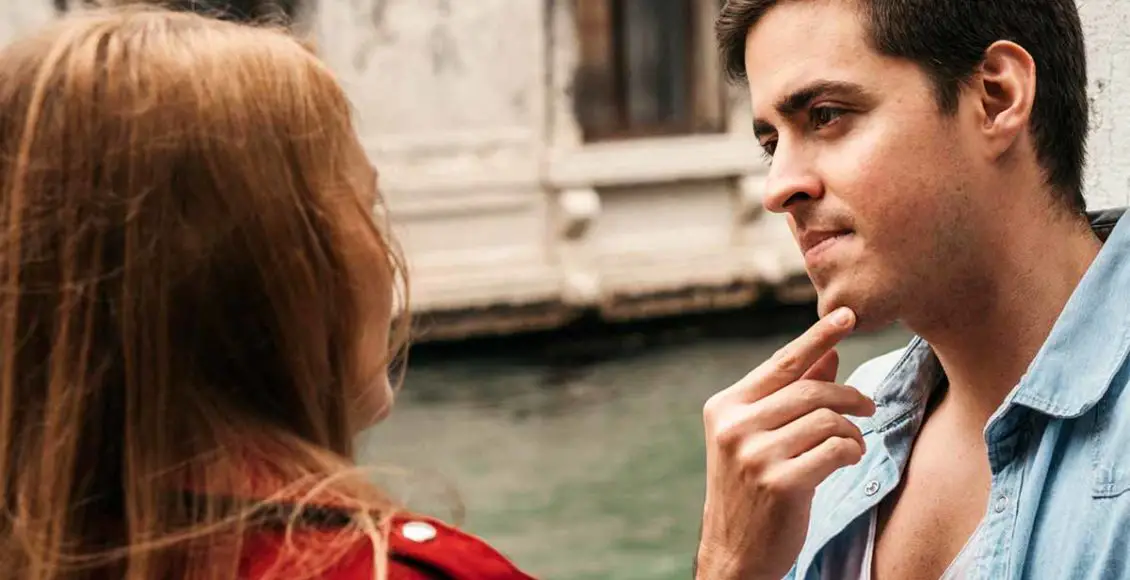 10 Crazily Confusing Signs He Has A Huge Crush On You