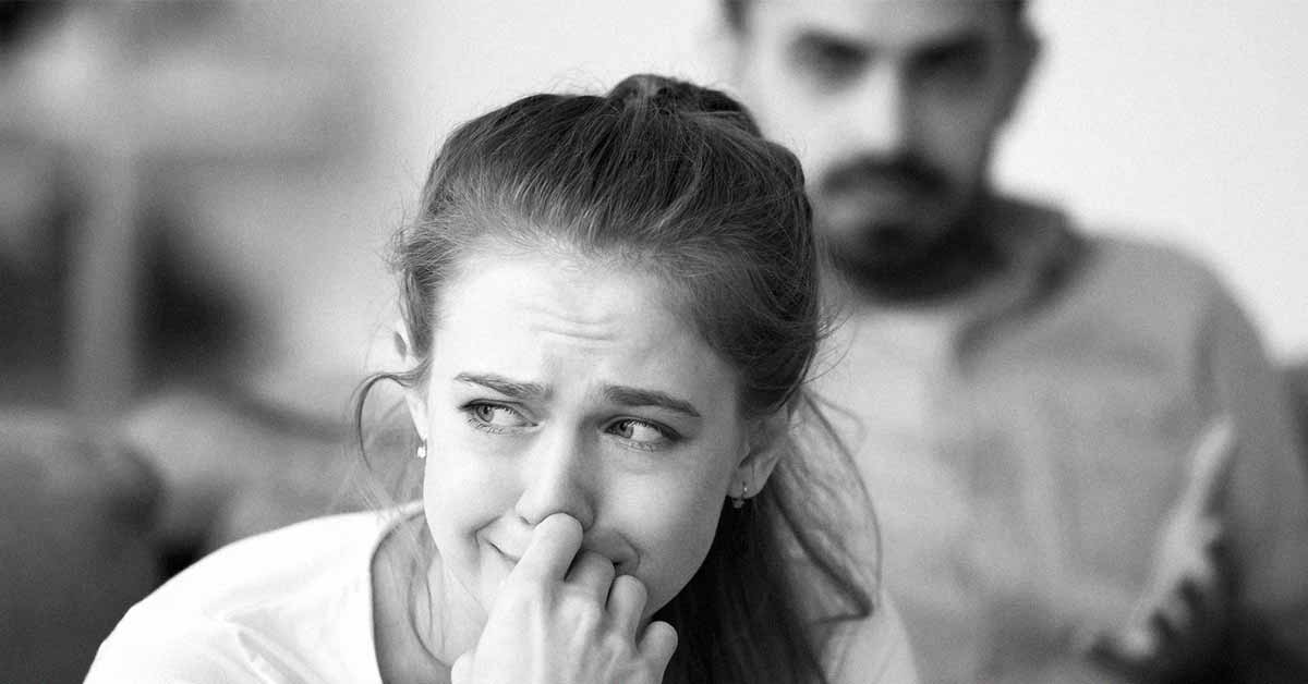 15-warning-signs-of-an-emotionally-abusive-relationship