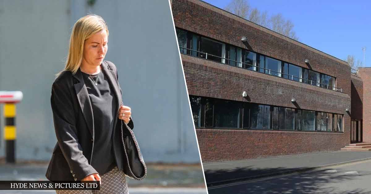 Teacher Had Sex With A Teenage Boy And Sent Him Topless Selfies On Snapchat