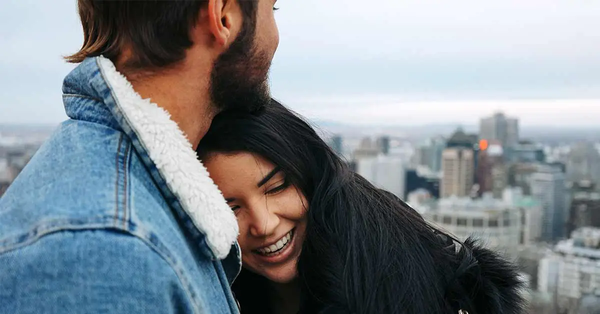Being with the right person after a toxic relationship: 6 things you will experience when that happens