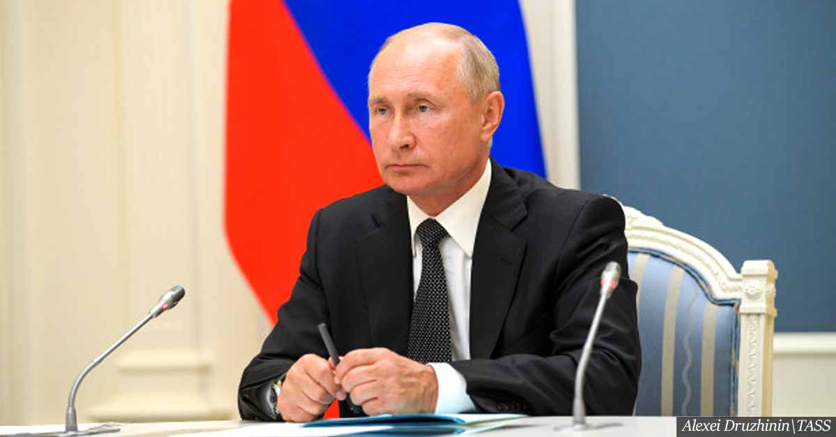 Vladimir Putin, 68, ‘stepping down as Russian president early next year amid fears he has Parkinson’s’
