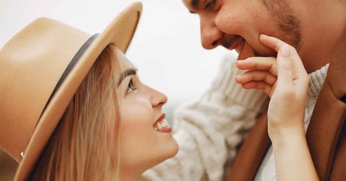 3 Key Differences Between Being In Love And Loving Someone
