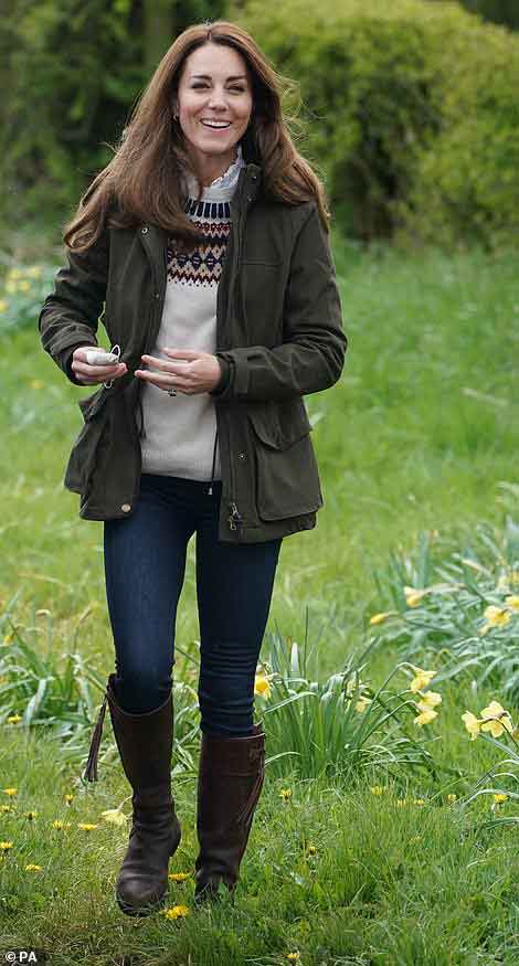 Kate Middleton wears jacket and boots she's had for 17 years as she ...