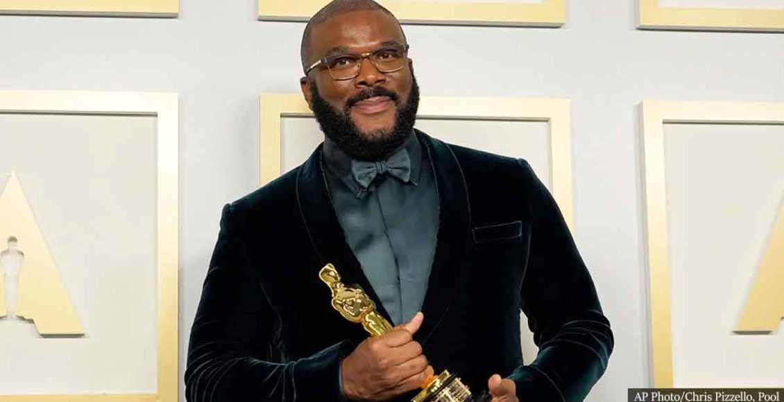 Tyler Perry In Epic Oscar Speech: ‘I Refuse To Hate Someone Because They Are A Police Officer’