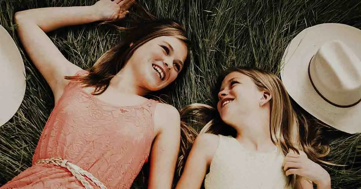 5 reasons why having a SISTER is EPIC